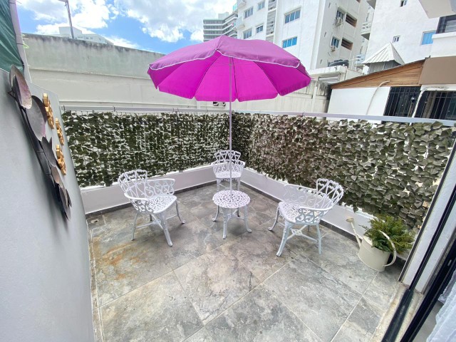 apartamentos - Alquilo 2da con Terraza Amueblado en el Vergel 1