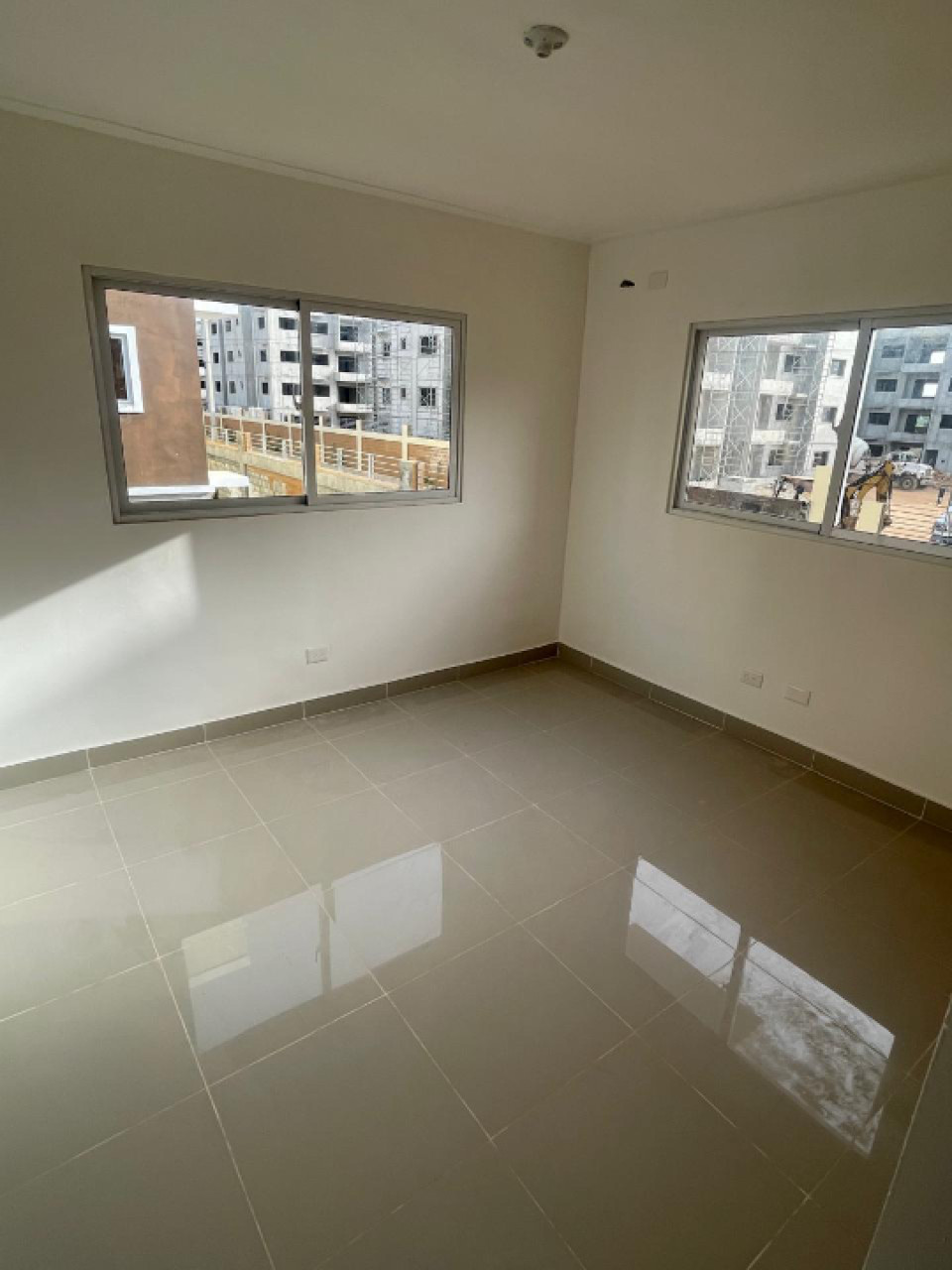 apartamentos - Casa en Venta 3 en URBANIZACION FERNANDEZ ORIENTAL 5