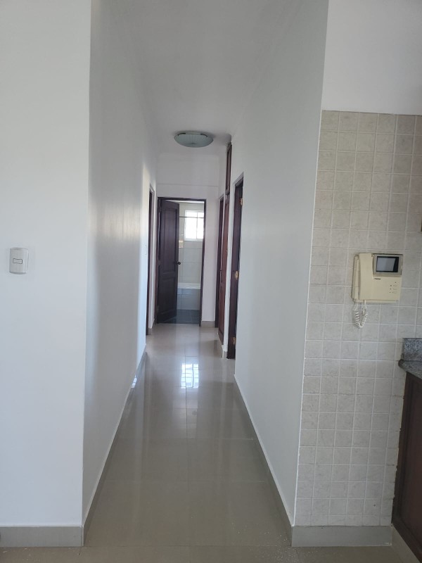 apartamentos - Se alquila apartamento  en Zona Universitaria super céntrico 