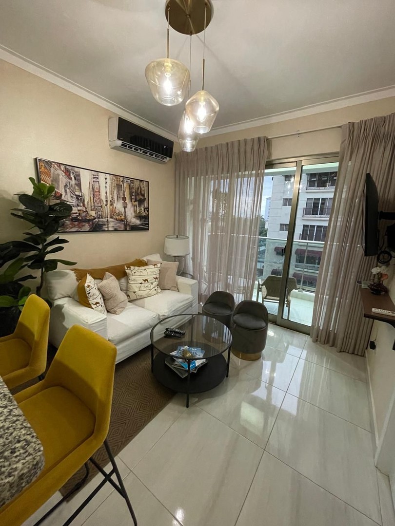 apartamentos - Apartamento en Venta Amueblado
EVARISTO MORALES
USD 155,000.00
Mantenimiento: RD