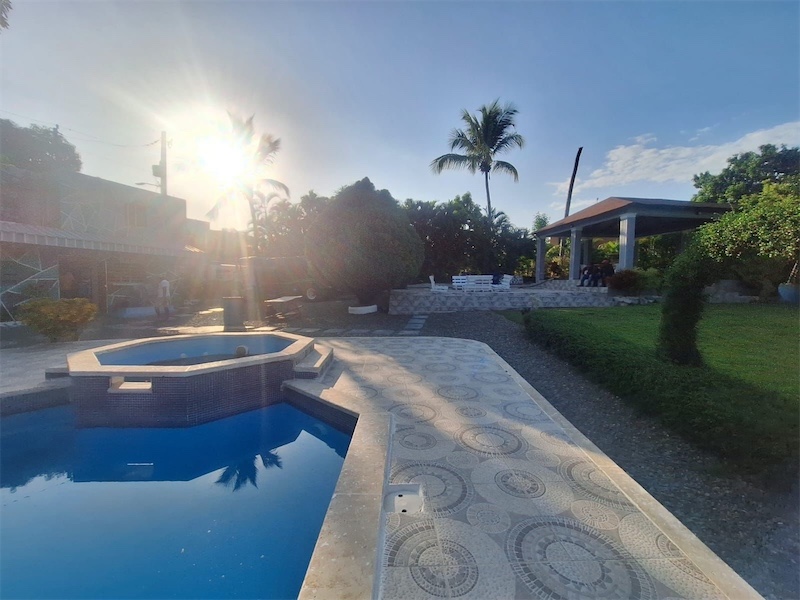 casas vacacionales y villas - Vendo villa amueblada! Con piscina En pedro Brant, Santo Domingo Oeste 3,783mts 9