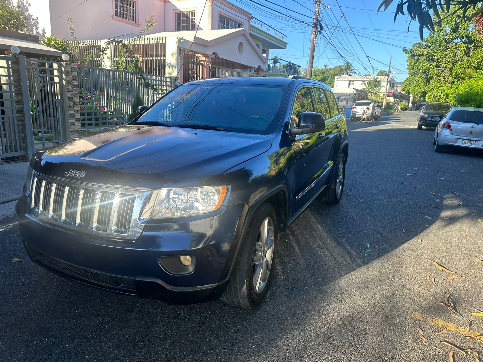 jeepetas y camionetas - Jeep Grand Cherokee Laredo 2013 7