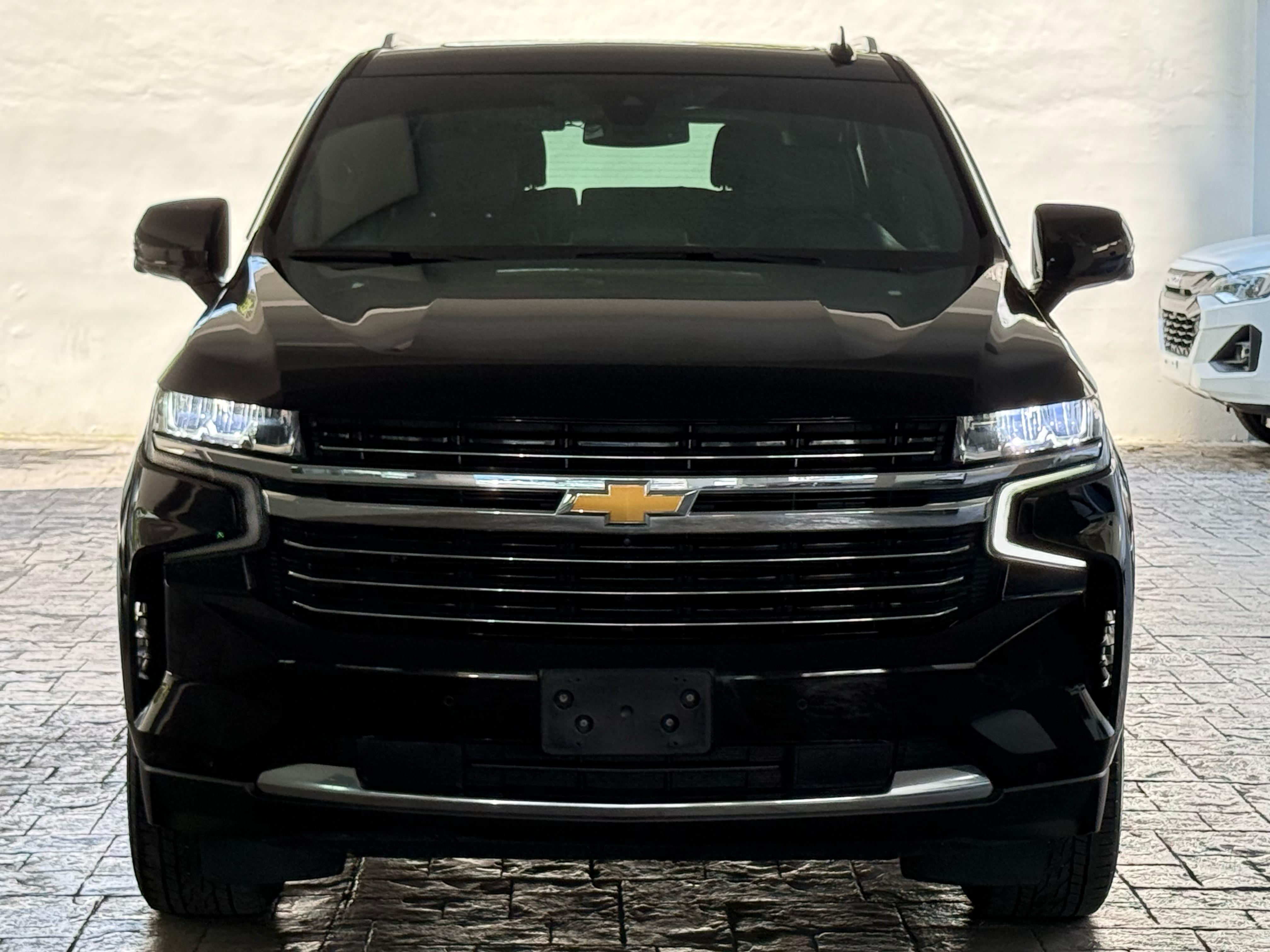 jeepetas y camionetas - Chevrolet Suburban LT 2021 4