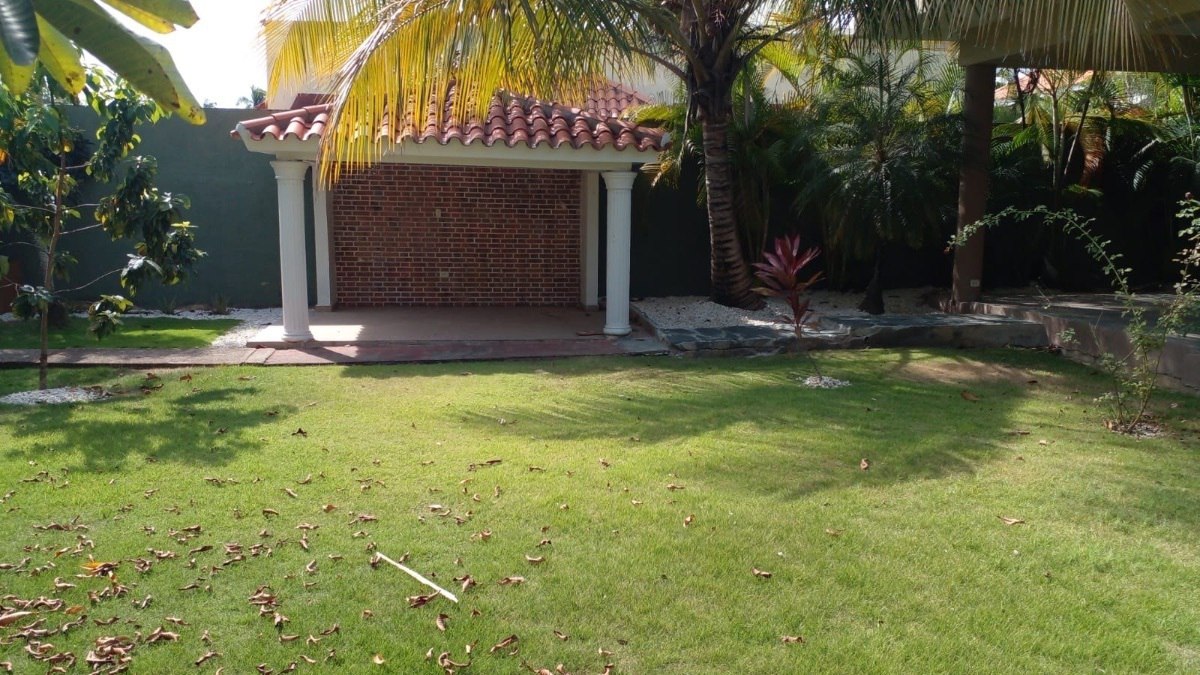 casas - 🏠🛑Venta de Casa en Altos Arroyo Hondo 3 residencial Cerrado 4