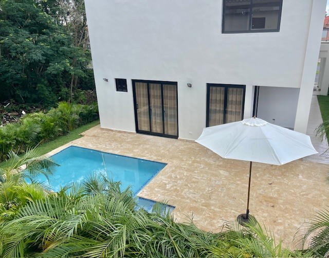 casas vacacionales y villas - Vendo Villa Nueva Moderna 5hab playa golf Juandolio Rep Dom US$365K 8