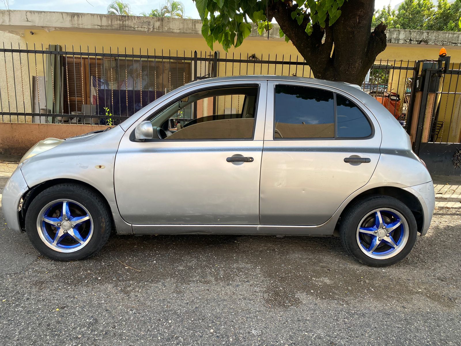 carros - Vendo Nissan March  Negociable