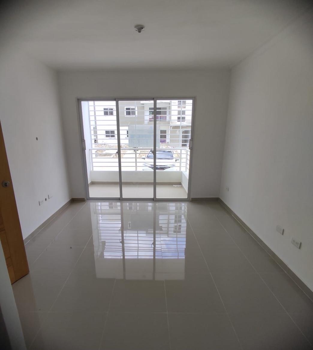 apartamentos - Apartamento en venta  de 3 habitaciones Santo Domingo Oeste  6