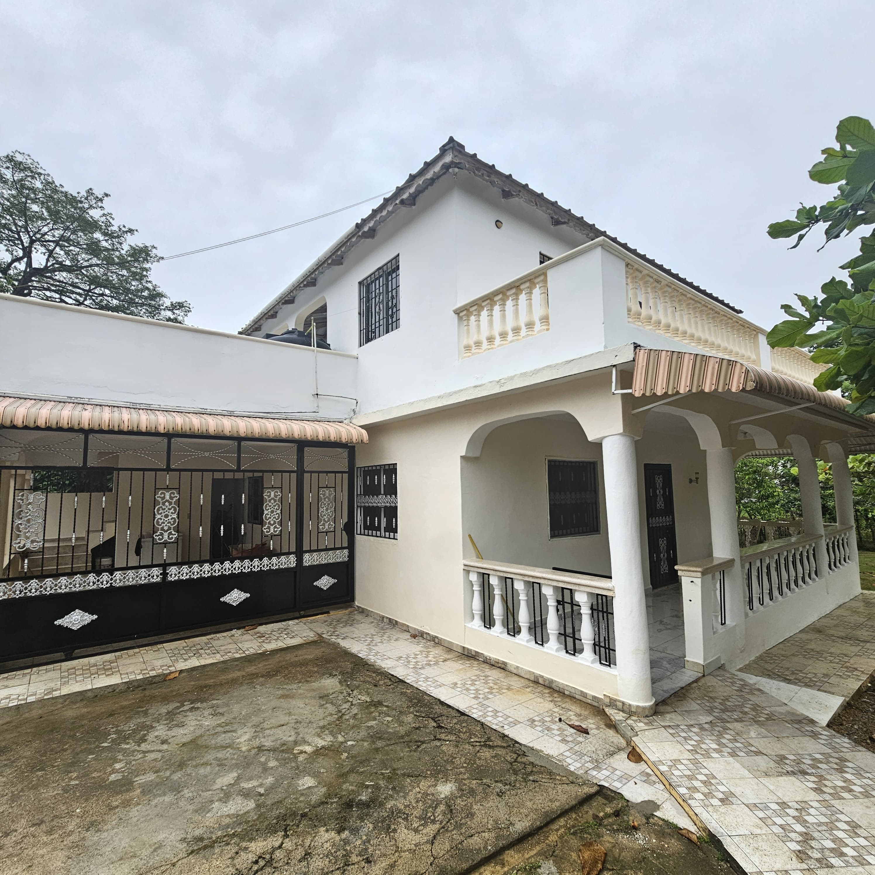 casas - Casa con arroyo en Majagual, Sánchez, Samaná.  2