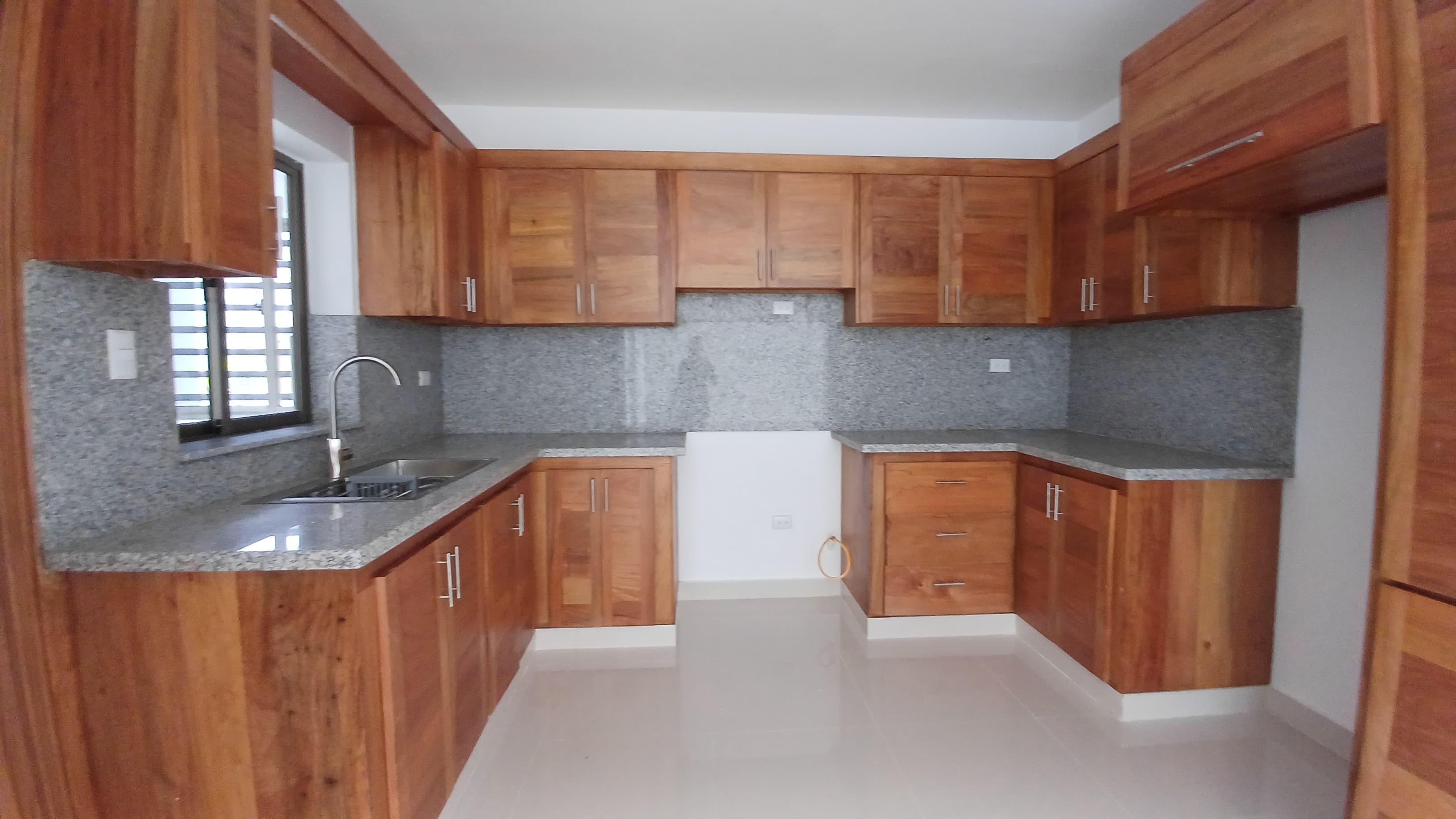 apartamentos - Apartamento en alquiler en San Fco de Macorís 3