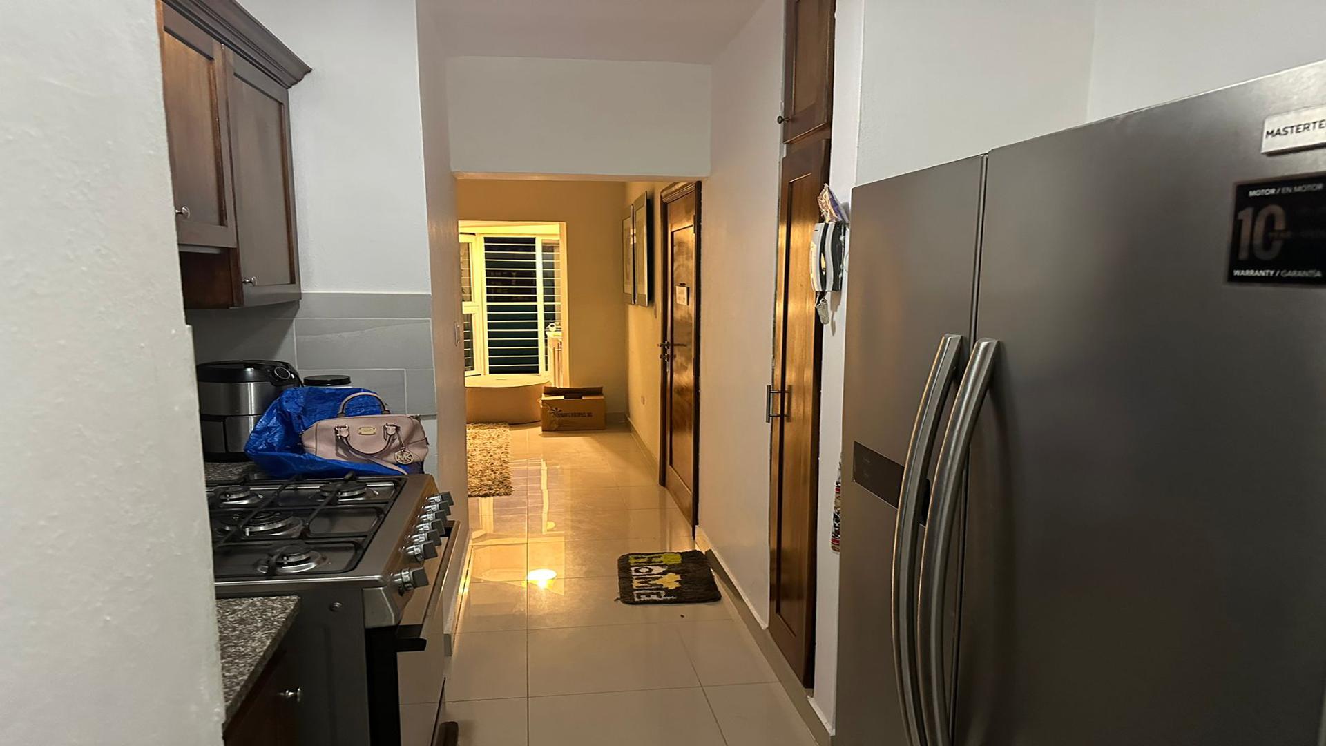 apartamentos - Apartamento economico detras del club de Arroyo Hondo, Distrito Nacional 2