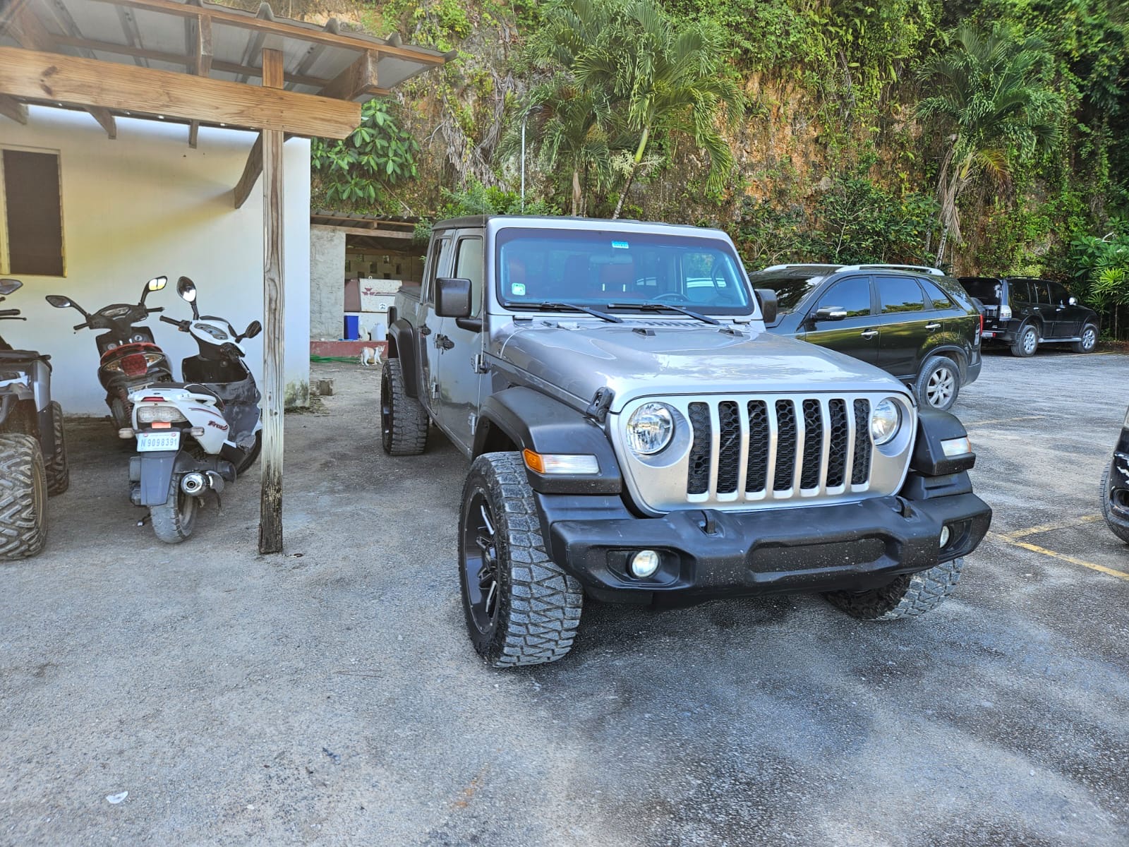 jeepetas y camionetas - Jeep Gladiator Sport 1