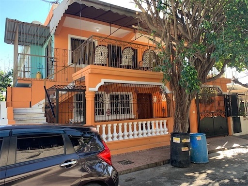 casas - Casa en la Avenida Independencia, Santo Domingo Distrito Nacional 
