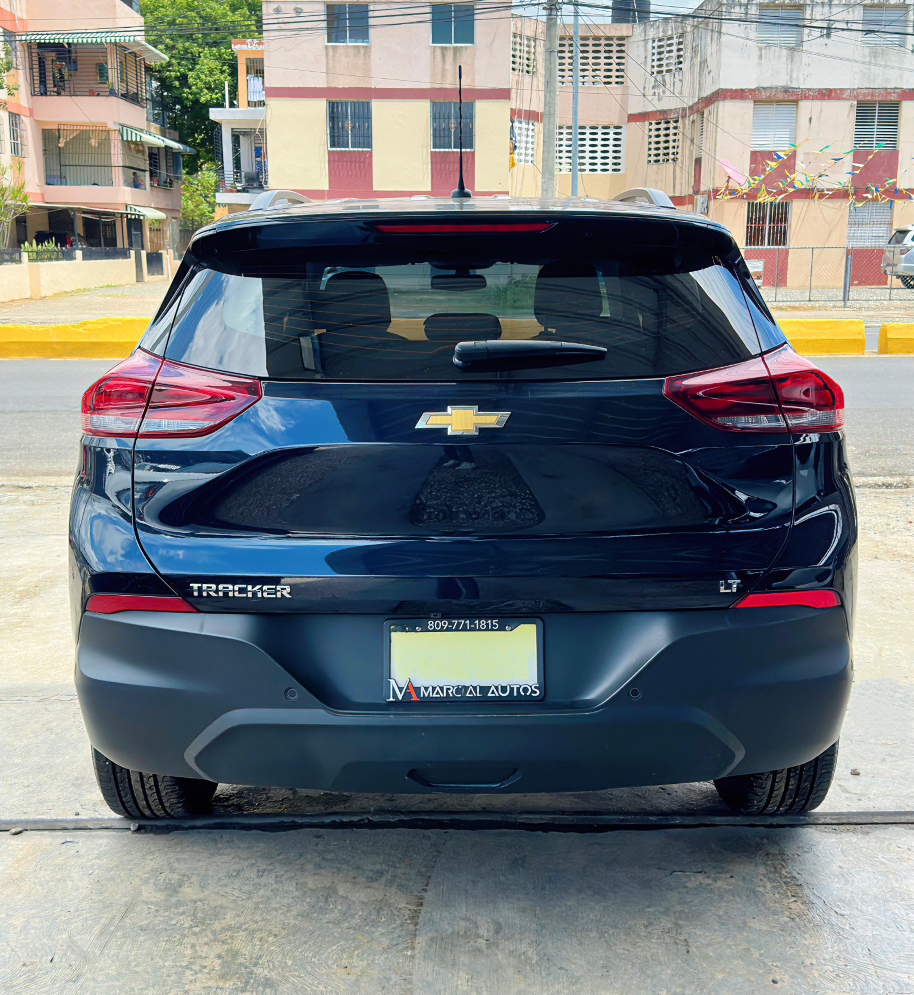 jeepetas y camionetas - Chevrolet tracker LT 2023 excelentes condiciones  3