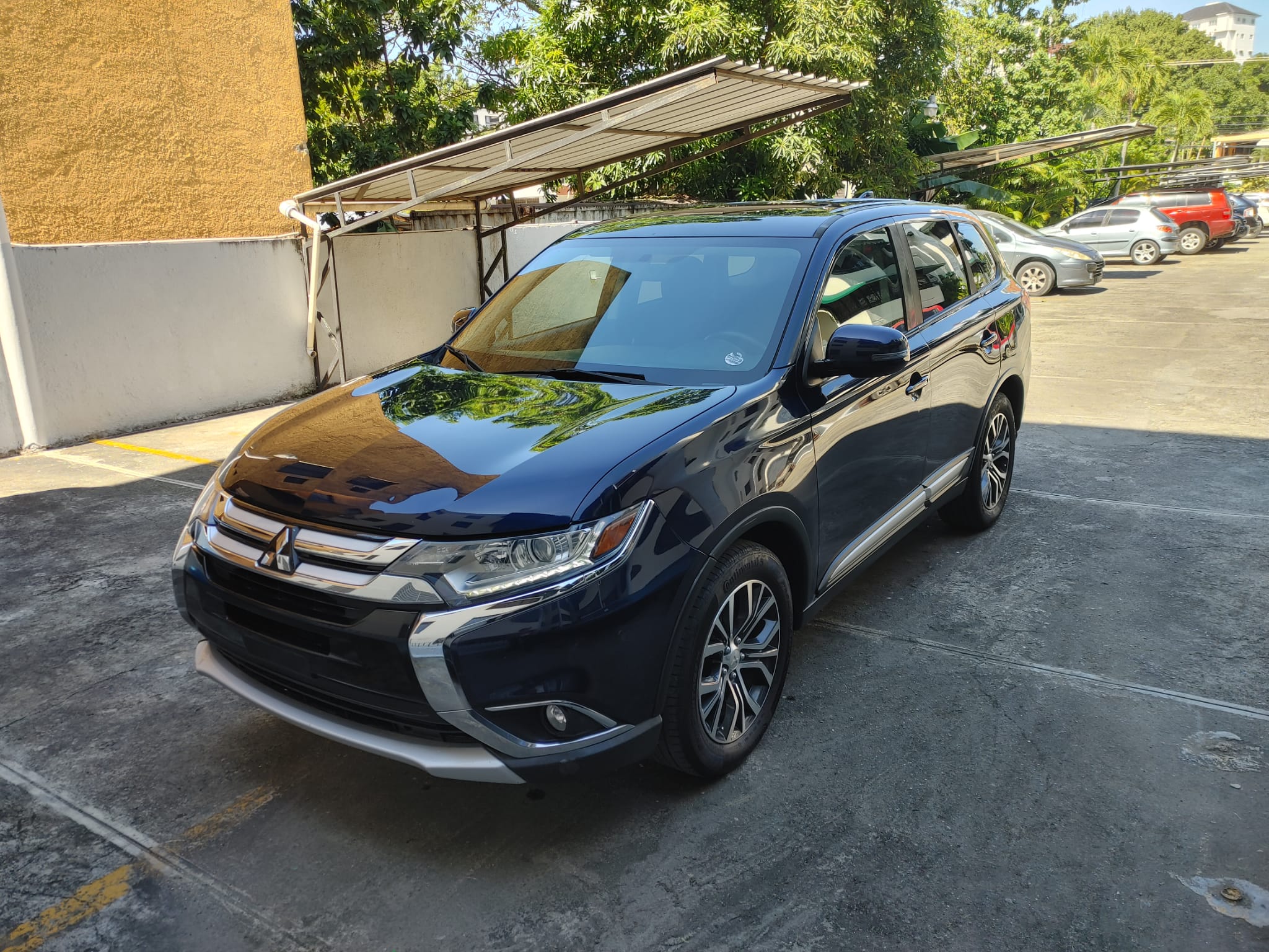 jeepetas y camionetas - mitsubishi outlander 2018