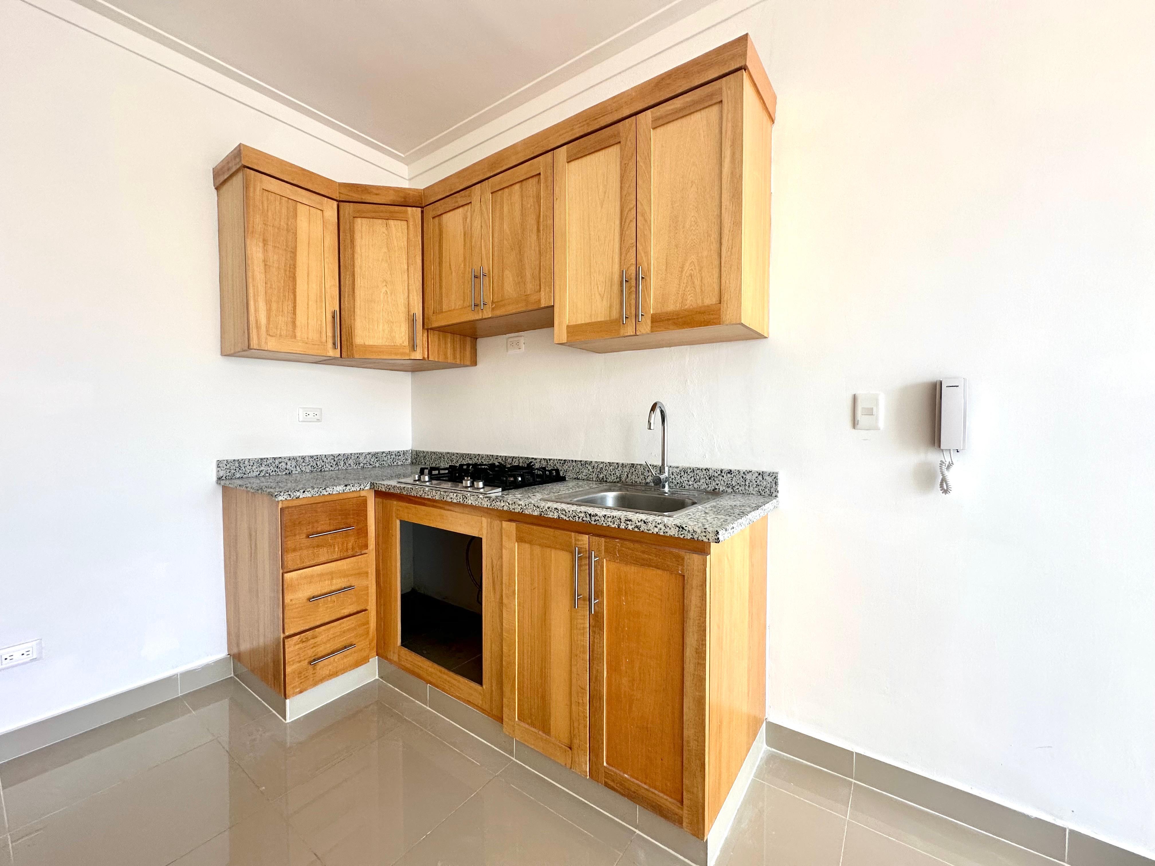 apartamentos - Vendo independencia piso 4 una hab 1.5 baños parqu 2