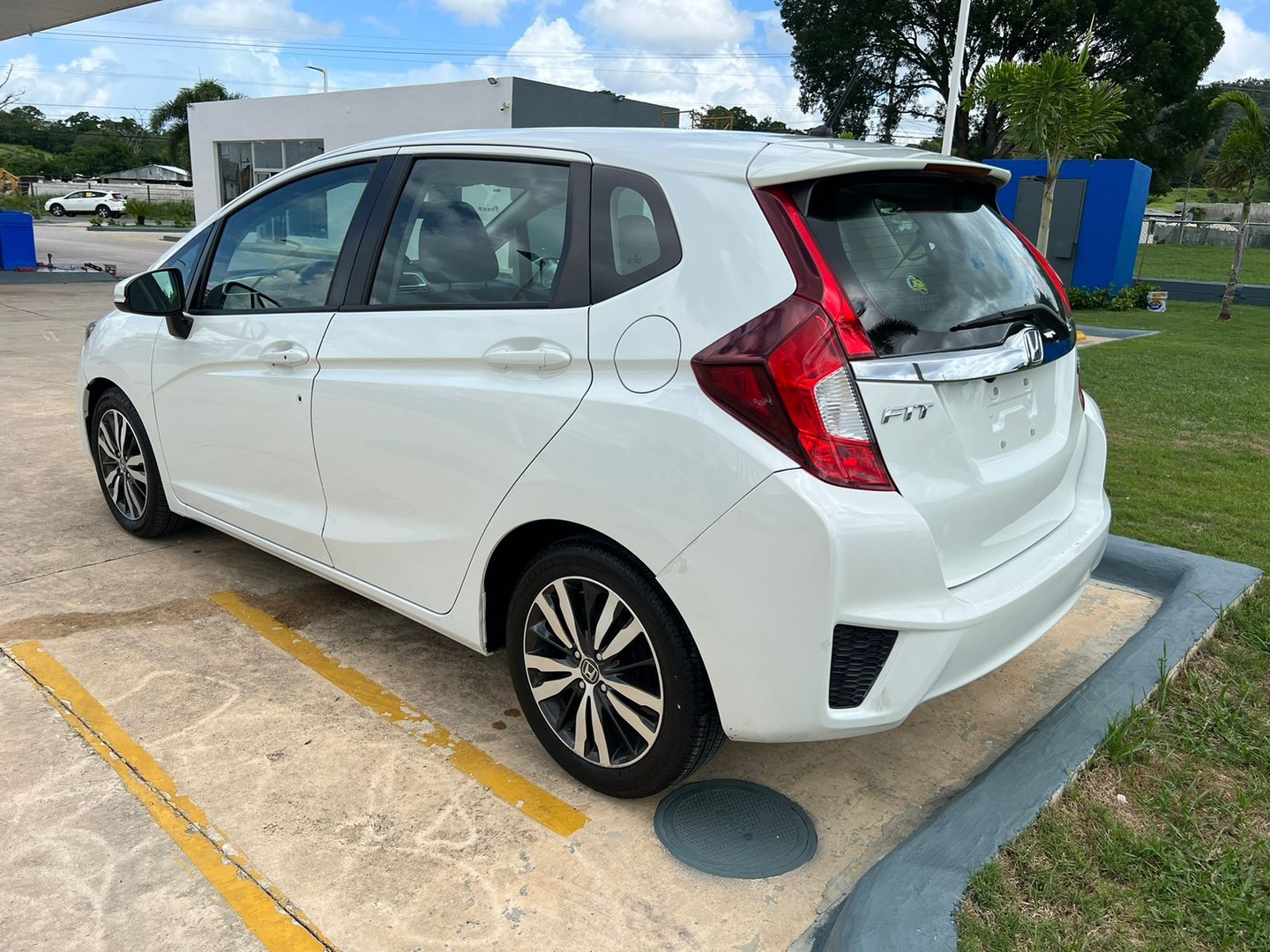 carros - Honda Fit Americano , Recien Importado .                                         8