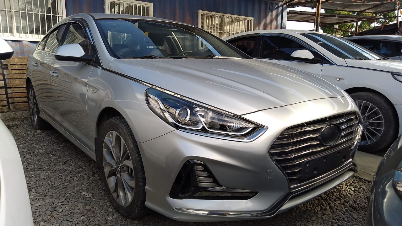 carros - HYUNDAI SONATA NEW RISE 2018 GRISDESDE: RD$730,100.00 0