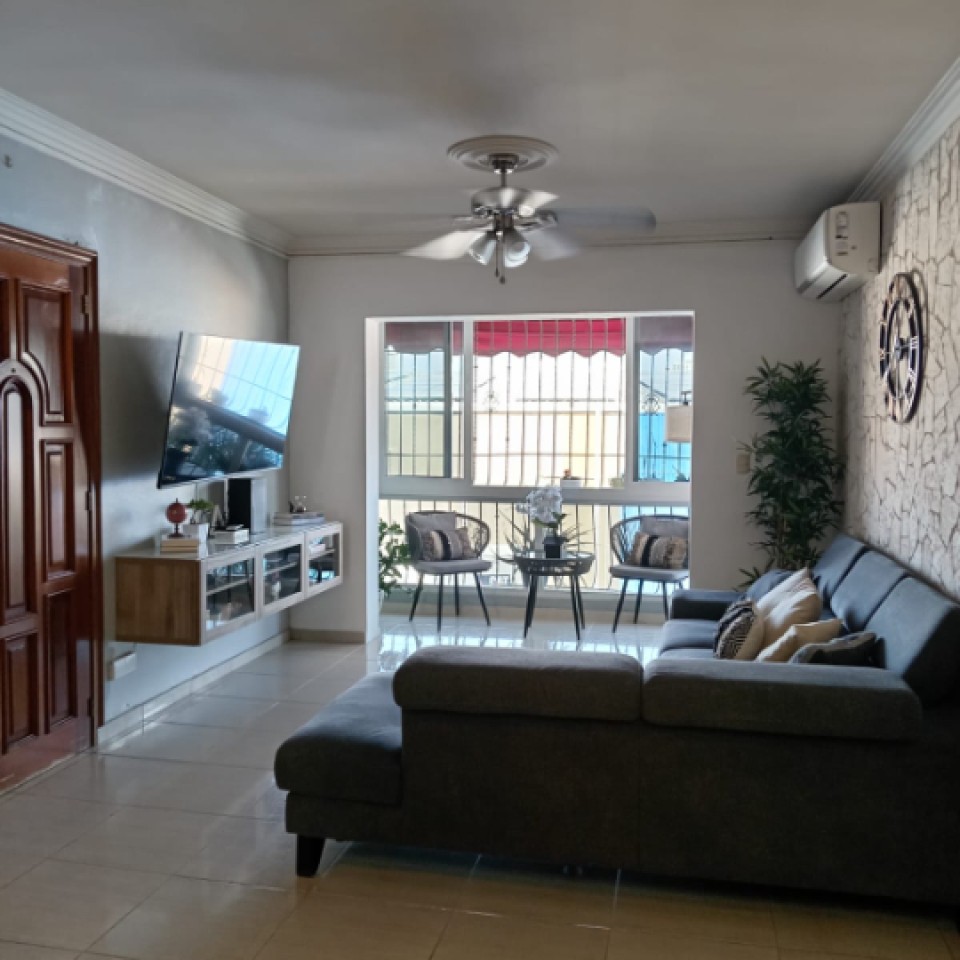 apartamentos - Apartamento en Venta en la Urbanización Fernandez 2H,2B,2P,3re nivel