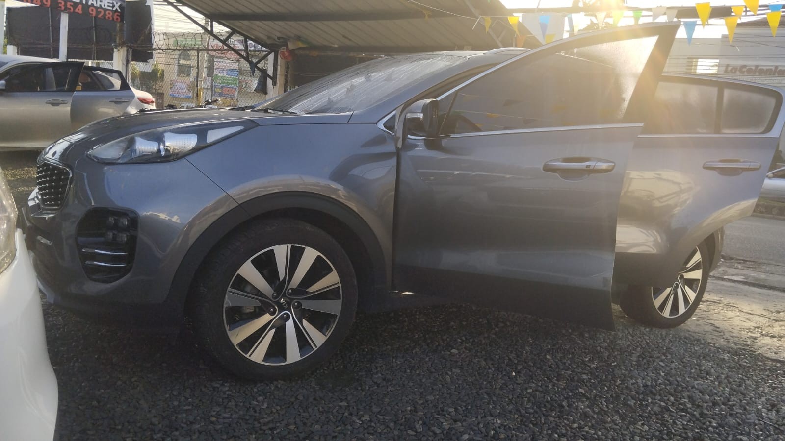 jeepetas y camionetas - KIA SPORTAGE 2018 GRIS 4