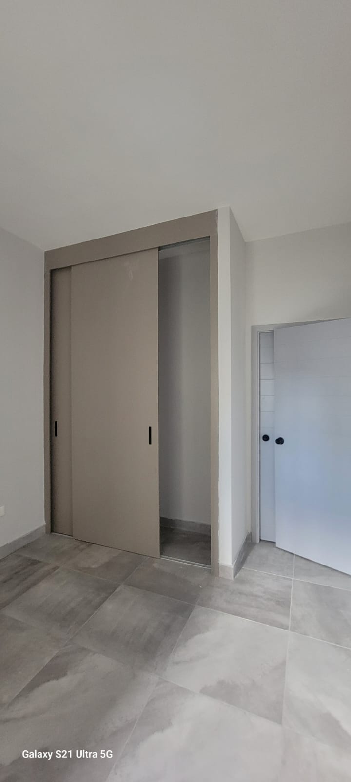 apartamentos - RENTO Apto Piso 6 a Estrenar en serralle PD286 2