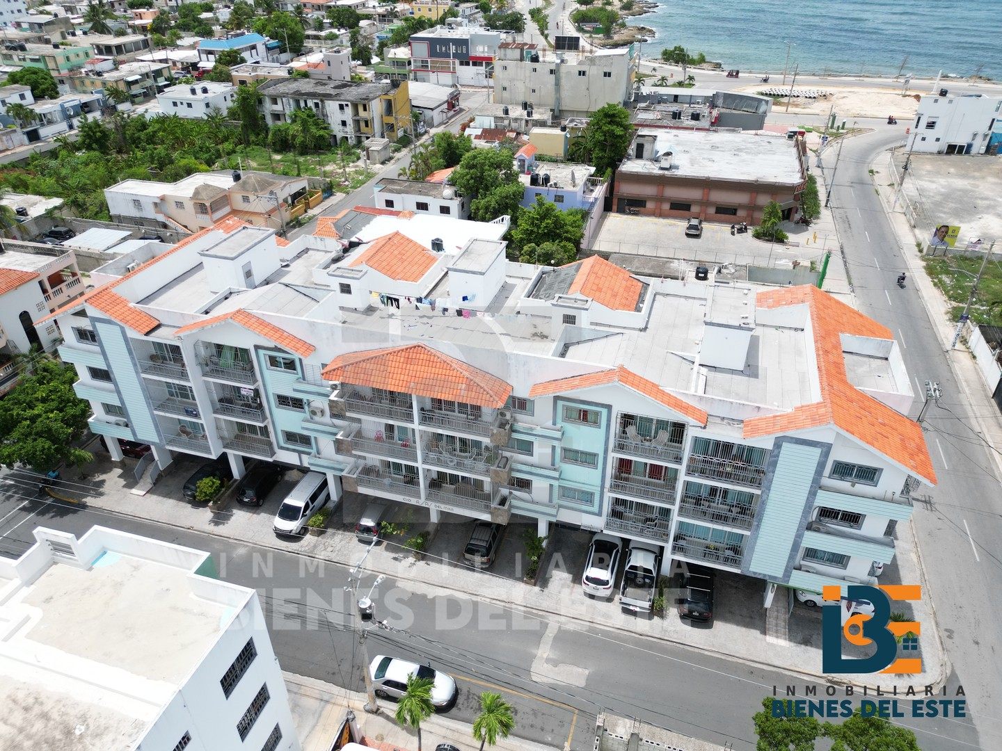 apartamentos - Próximo al Malecón Amplio Apartamento en Miramar TERCER NIVEL 3