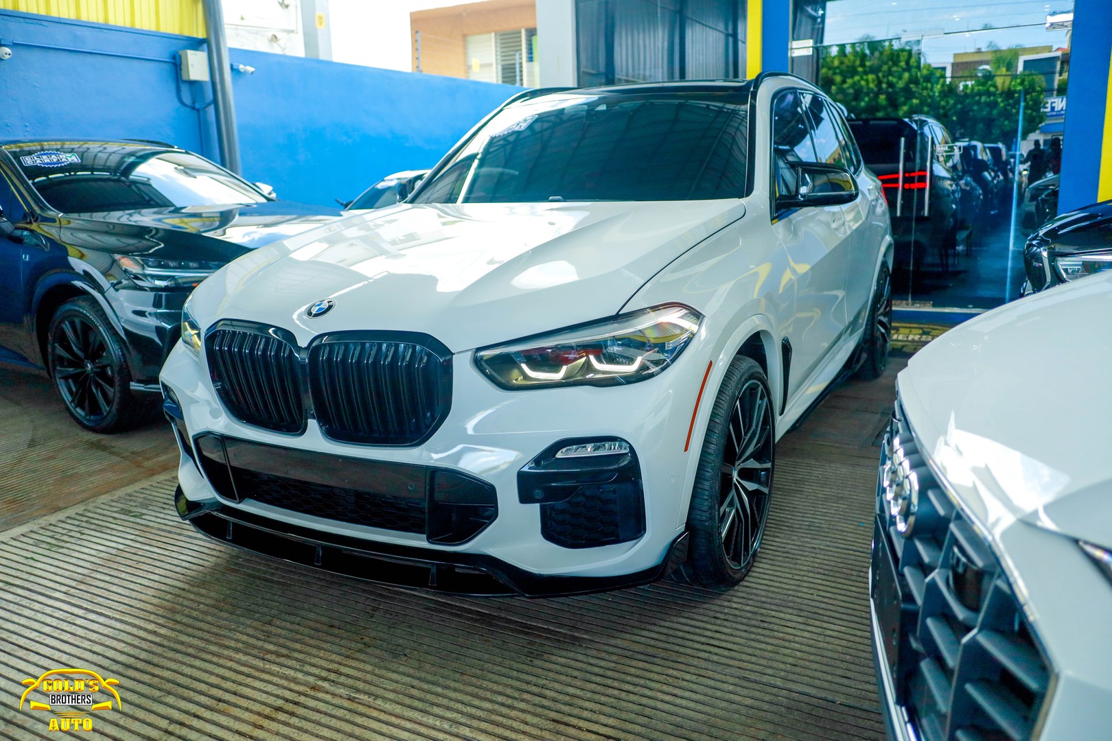 jeepetas y camionetas - BMW X5 M Package 2019 Clean Carfax 2