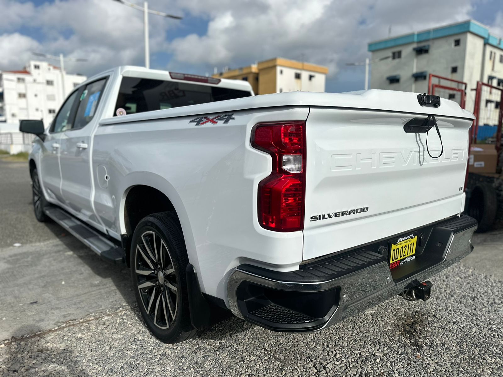 jeepetas y camionetas - Chevrolet Silverado LT 2019 
4x4 



 3