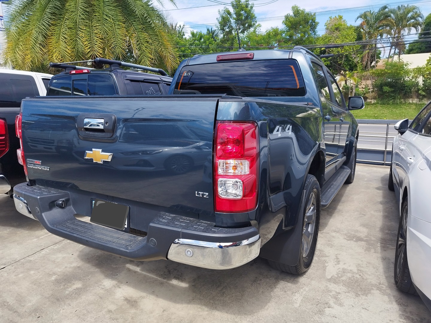 jeepetas y camionetas - 2022 Chevrolet Colorado LTZ Diesel  1