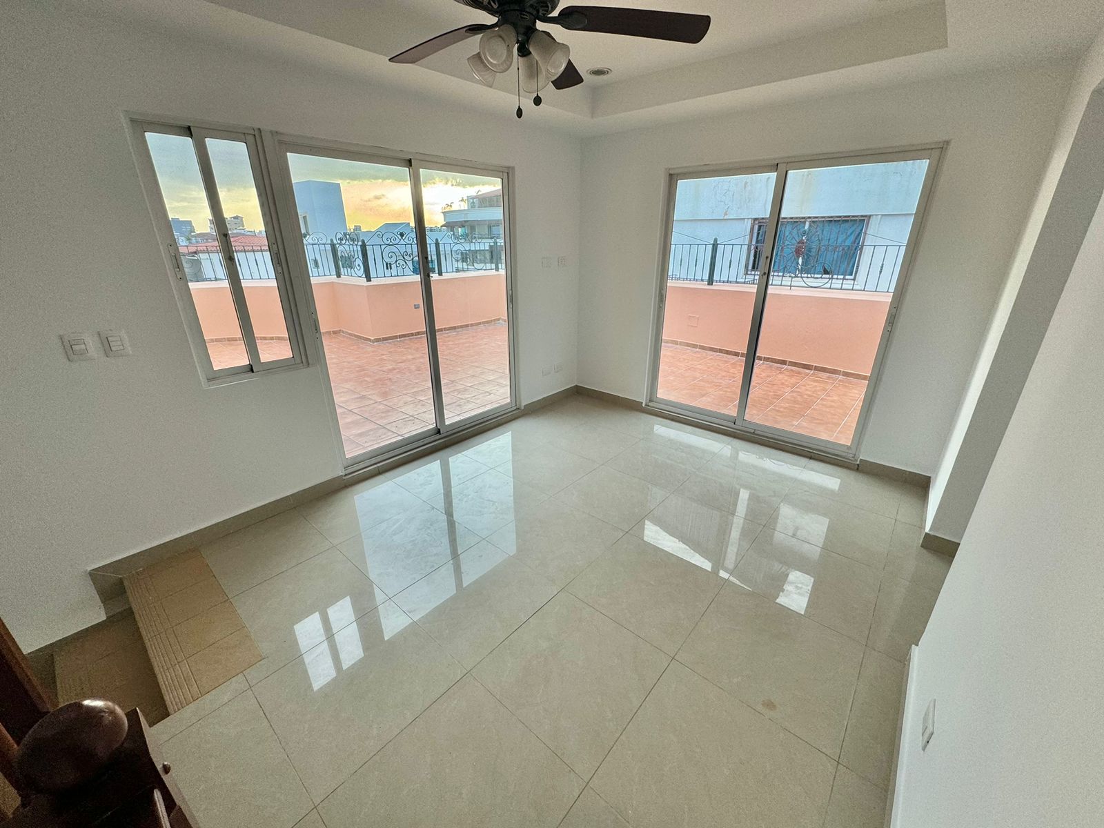 apartamentos - Vendo PENTHAUSE en Bella Vista Sur 6