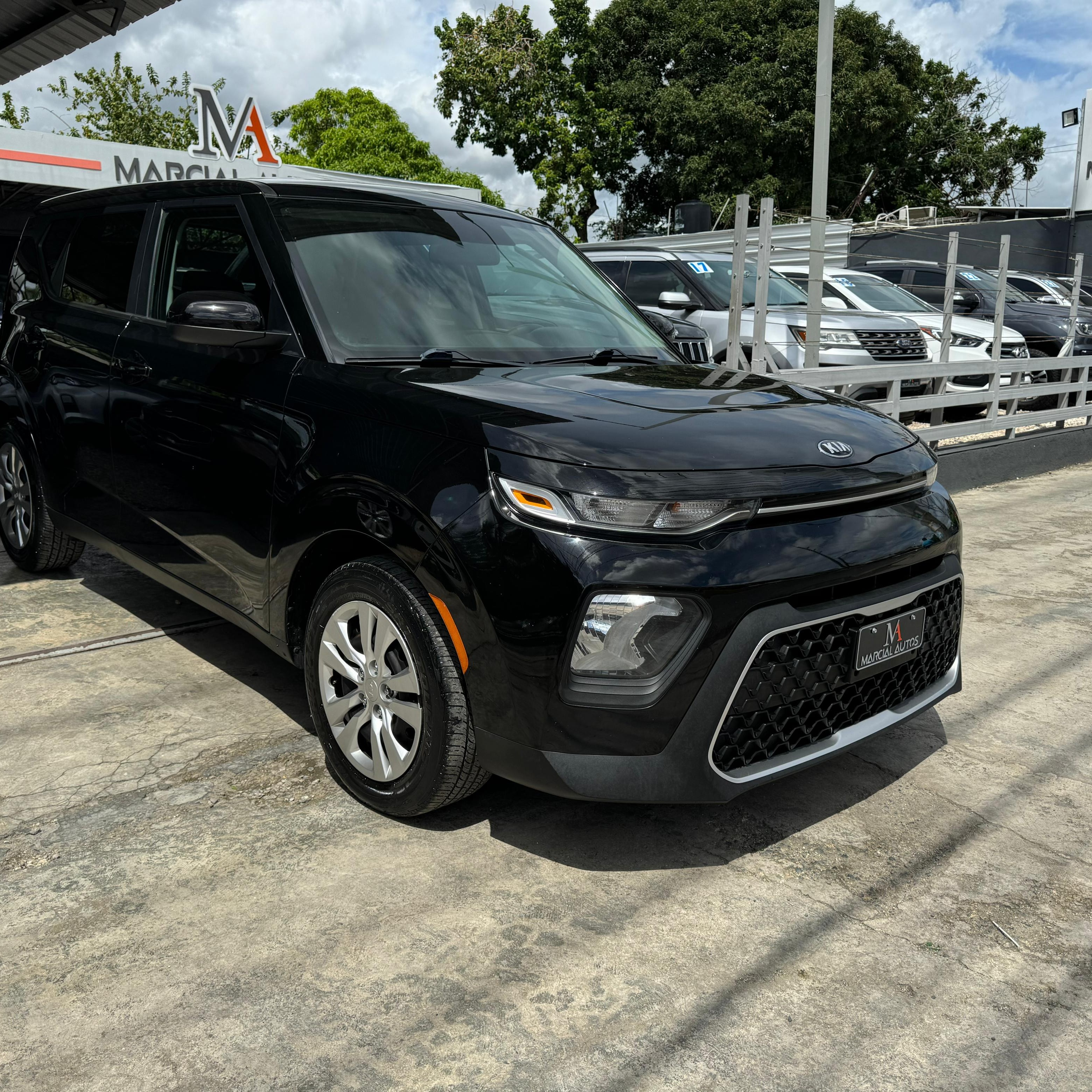 jeepetas y camionetas - Coqueta económica espaciosa kia soul 2020 excelentes condiciones 