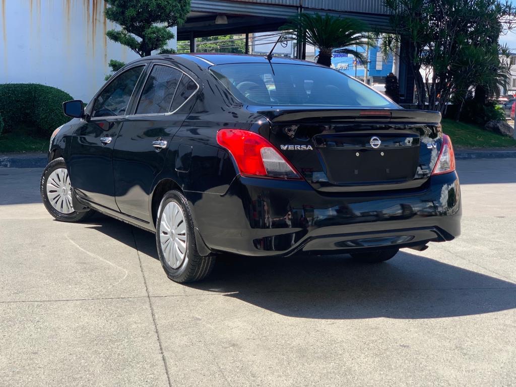 carros - NISSAN VERSA  2016 AMERICANA RECIEN IMPORTADO EN PERFECTO ESTADO 5