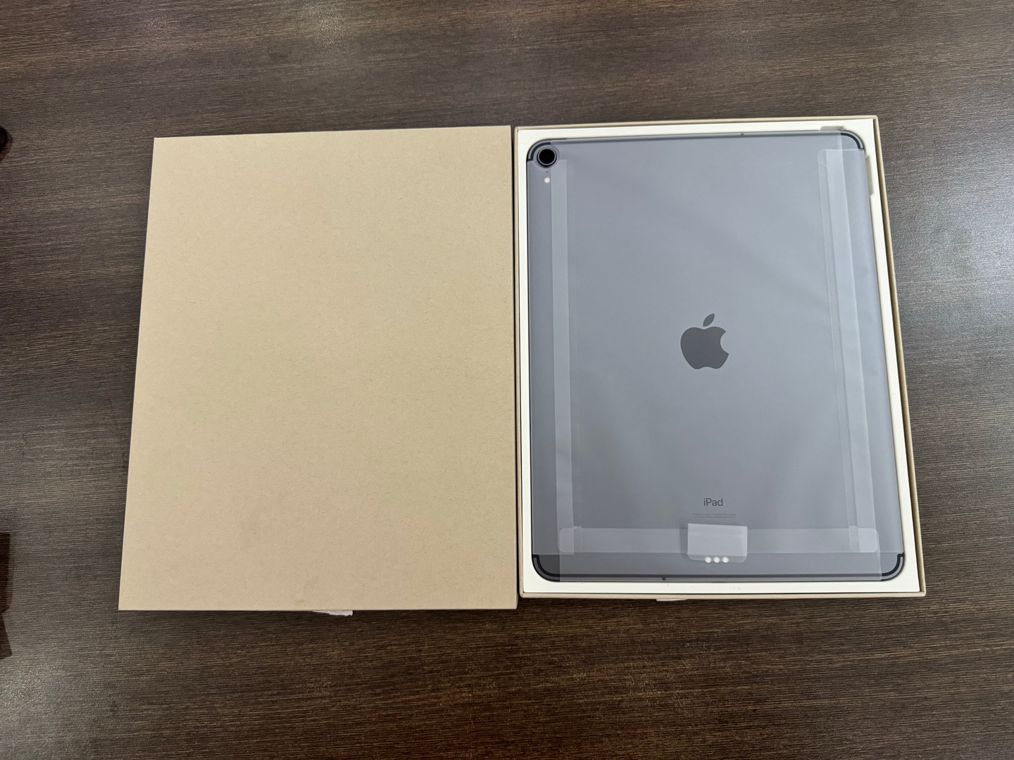 celulares y tabletas - iPad Pro 12.9 inch 3rd GEN 256GB Space Gray Nueva, Garantía, RD$ 29,400 NEG 0