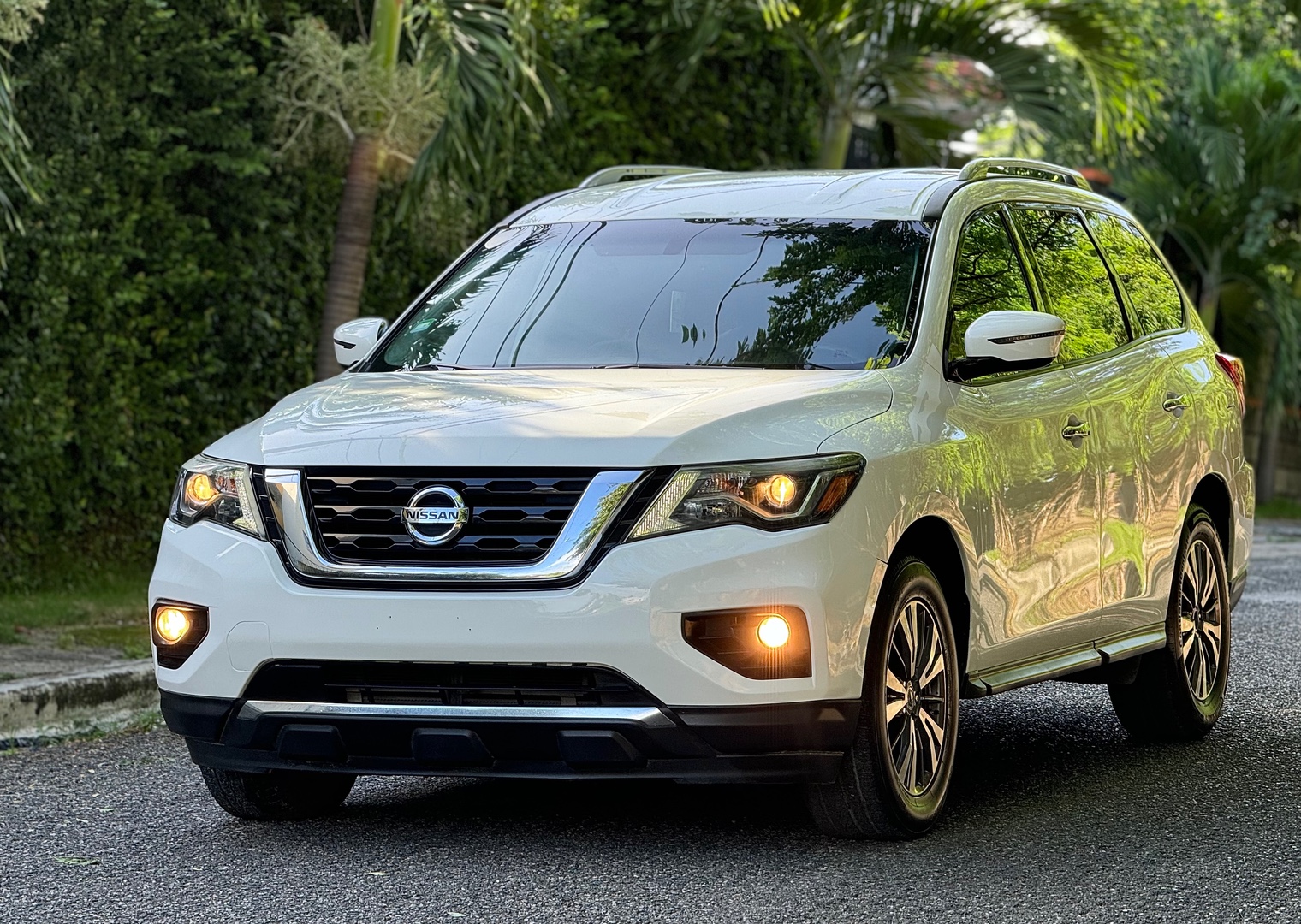 jeepetas y camionetas - Nissan Pathfinder SV 4x4  2017