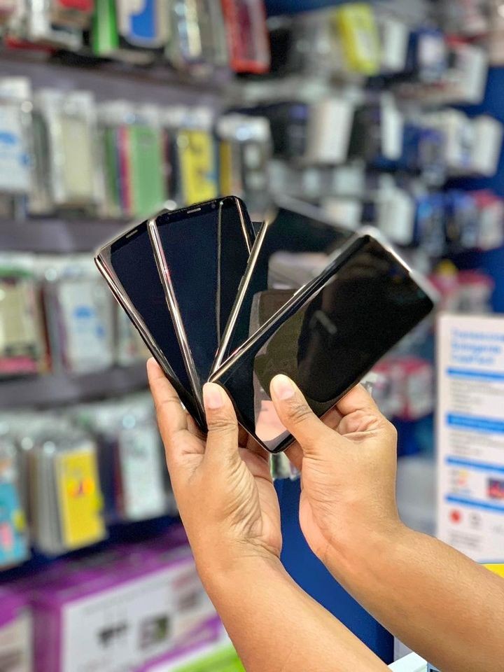 celulares y tabletas - SAMSUNG GALAXY S10 1