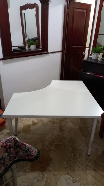 decoración y accesorios - Escritorio blanco