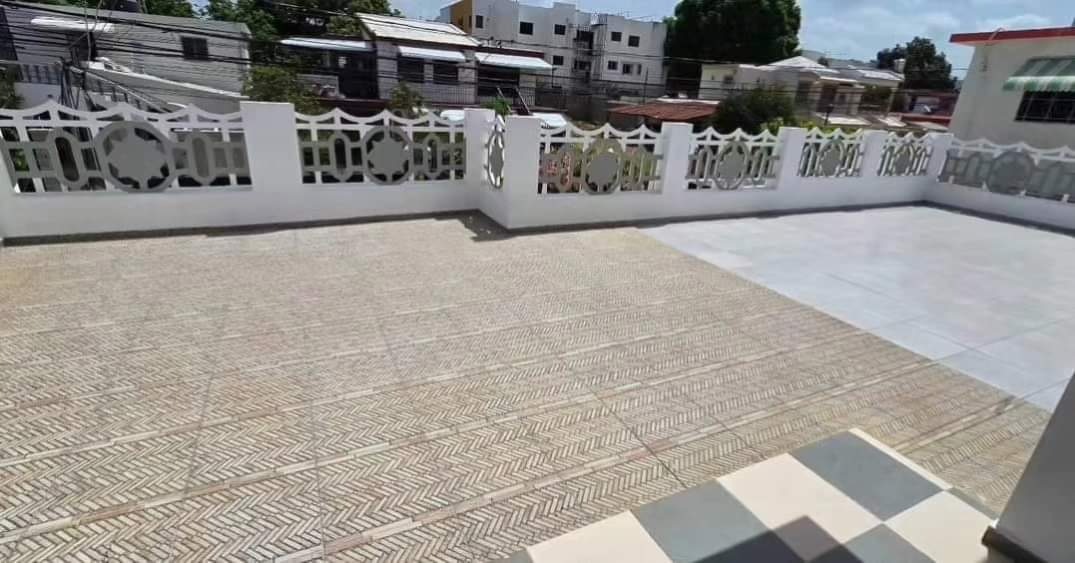 apartamentos - rento 2do nivel de una casa en las terraza santiago  9