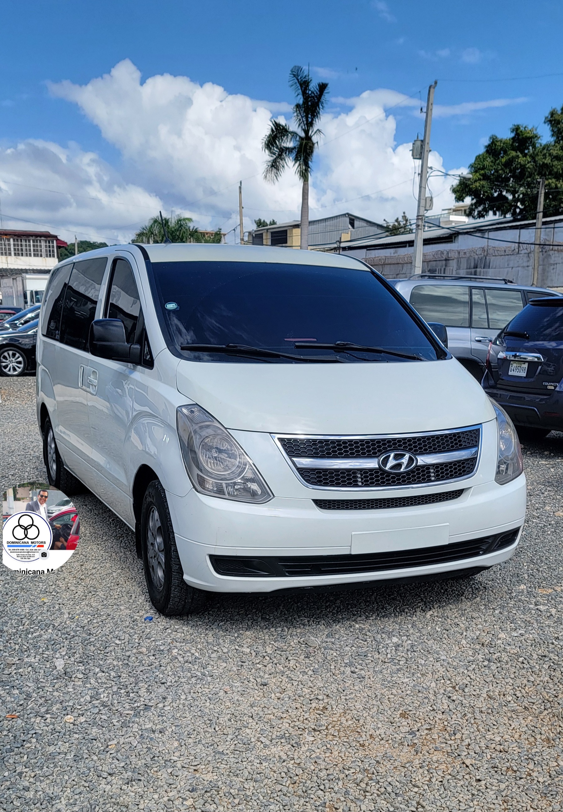 jeepetas y camionetas - MINIBUS HYUNDAI H1 2011 1