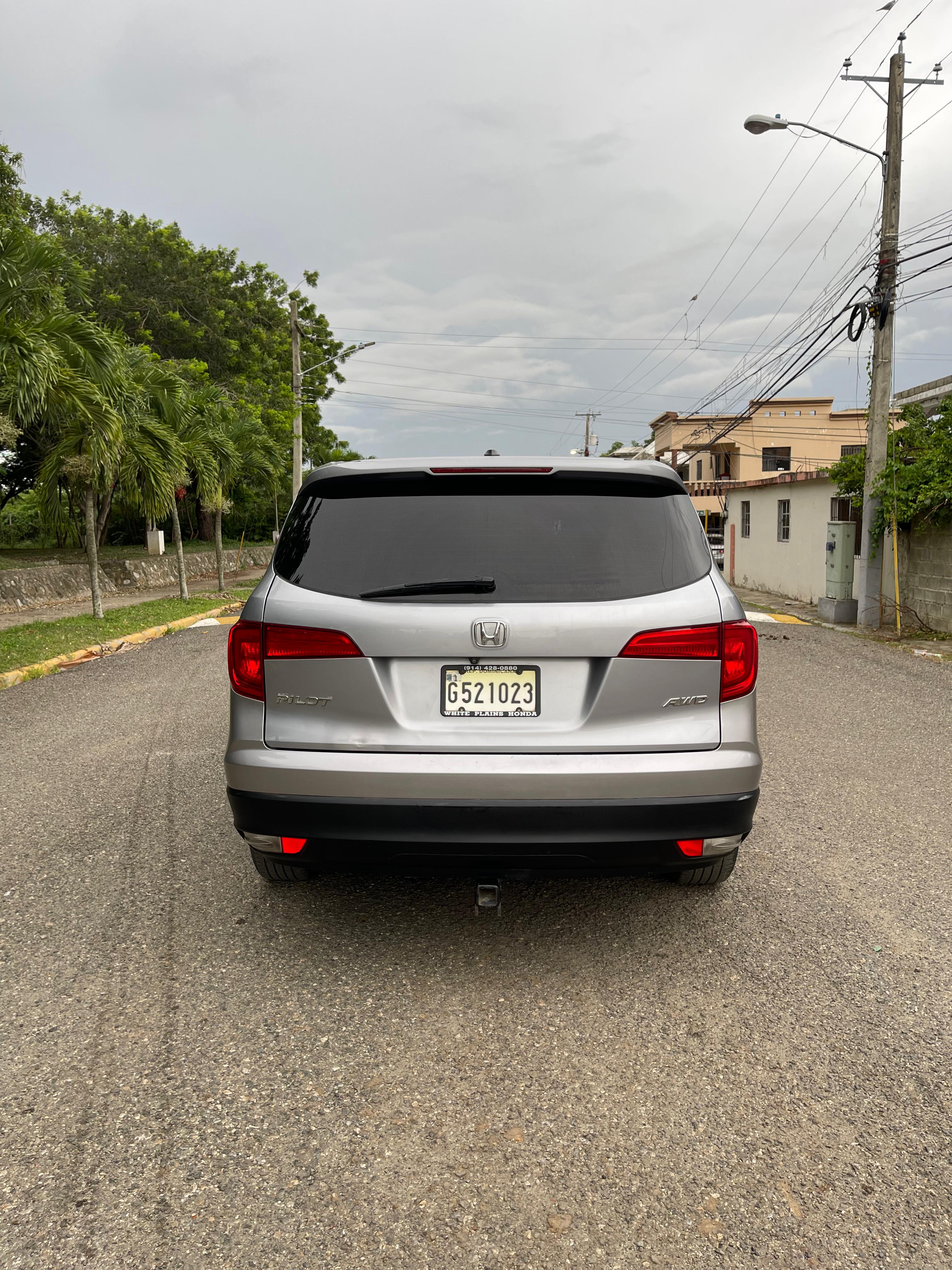 jeepetas y camionetas - Honda pilot 2016 7