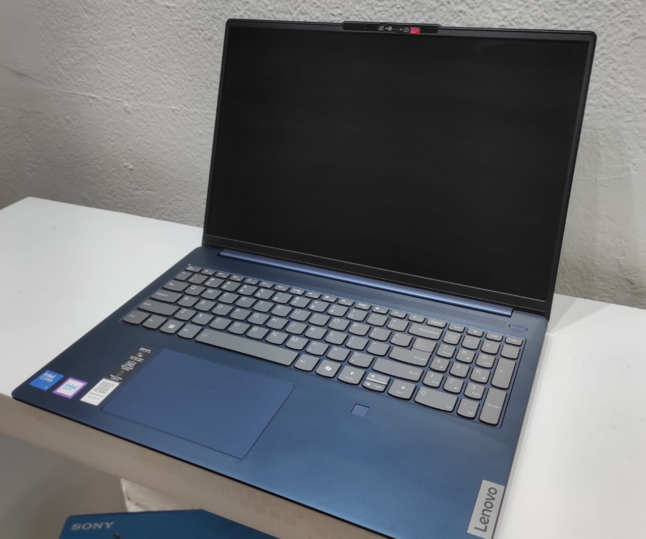 computadoras y laptops - Lenovo IdeaPad Slim 5, CORE 7 ULTRA , PANT 16", 1TB SSD,16GB RAM, Nueva  1