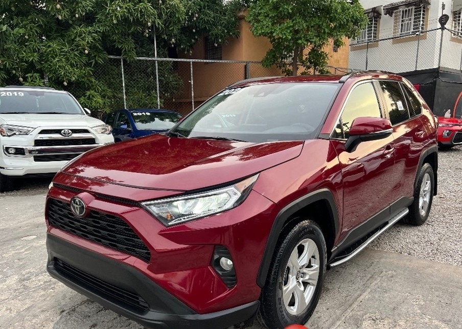 jeepetas y camionetas - 2021 Toyota Rav4 XLE 