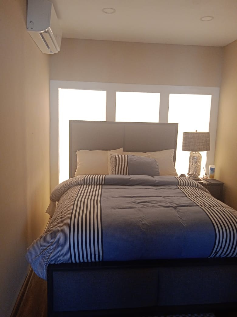 apartamentos - Alquilo apartamento 3 Hab, último piso torre clásica Naco 
precio 3,800 usd