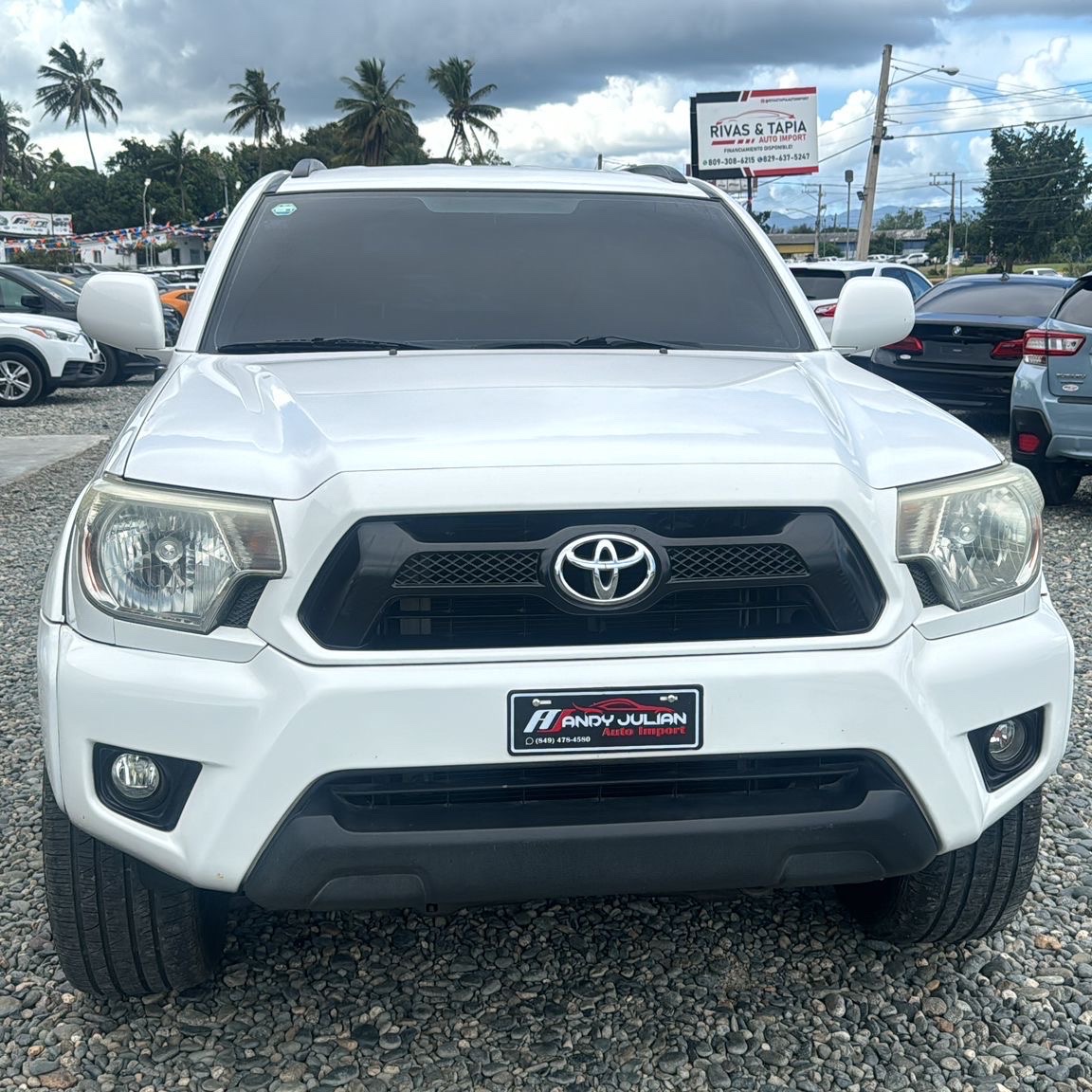 jeepetas y camionetas - Toyota Tacoma Trd off road 2015 4x4