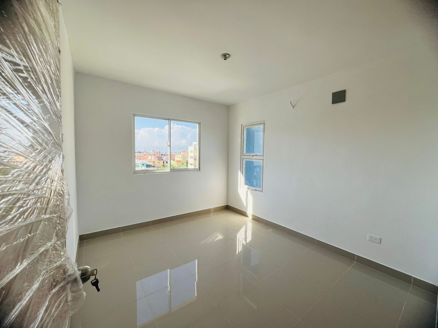 apartamentos - Vendo Apartamento listo para entrega Mirador del este 