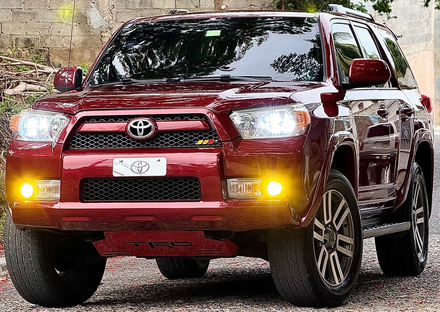 jeepetas y camionetas - Toyota 4Runner SR5 4X2 2011 3 Filas