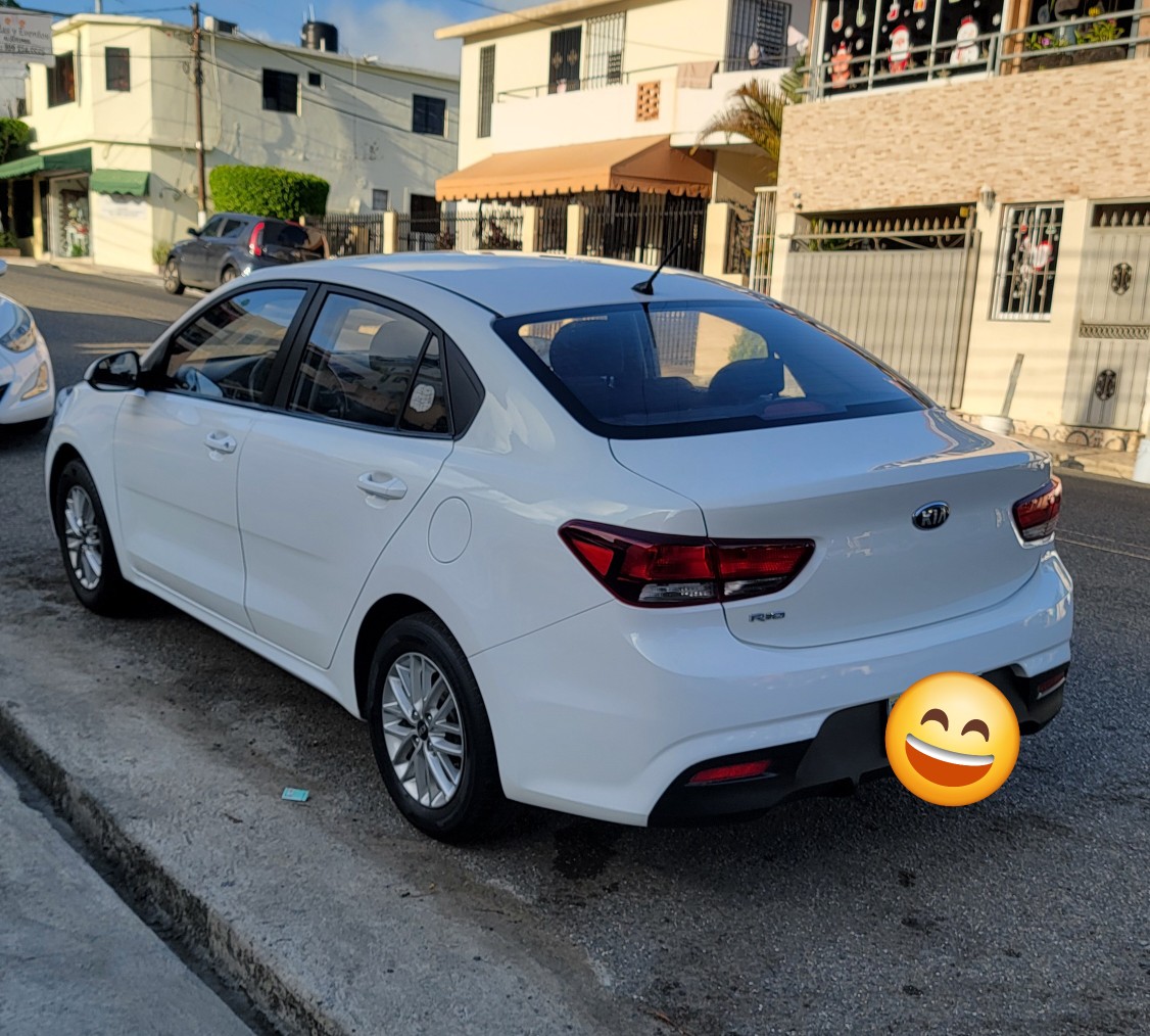 carros - KIA RIO 2018 8