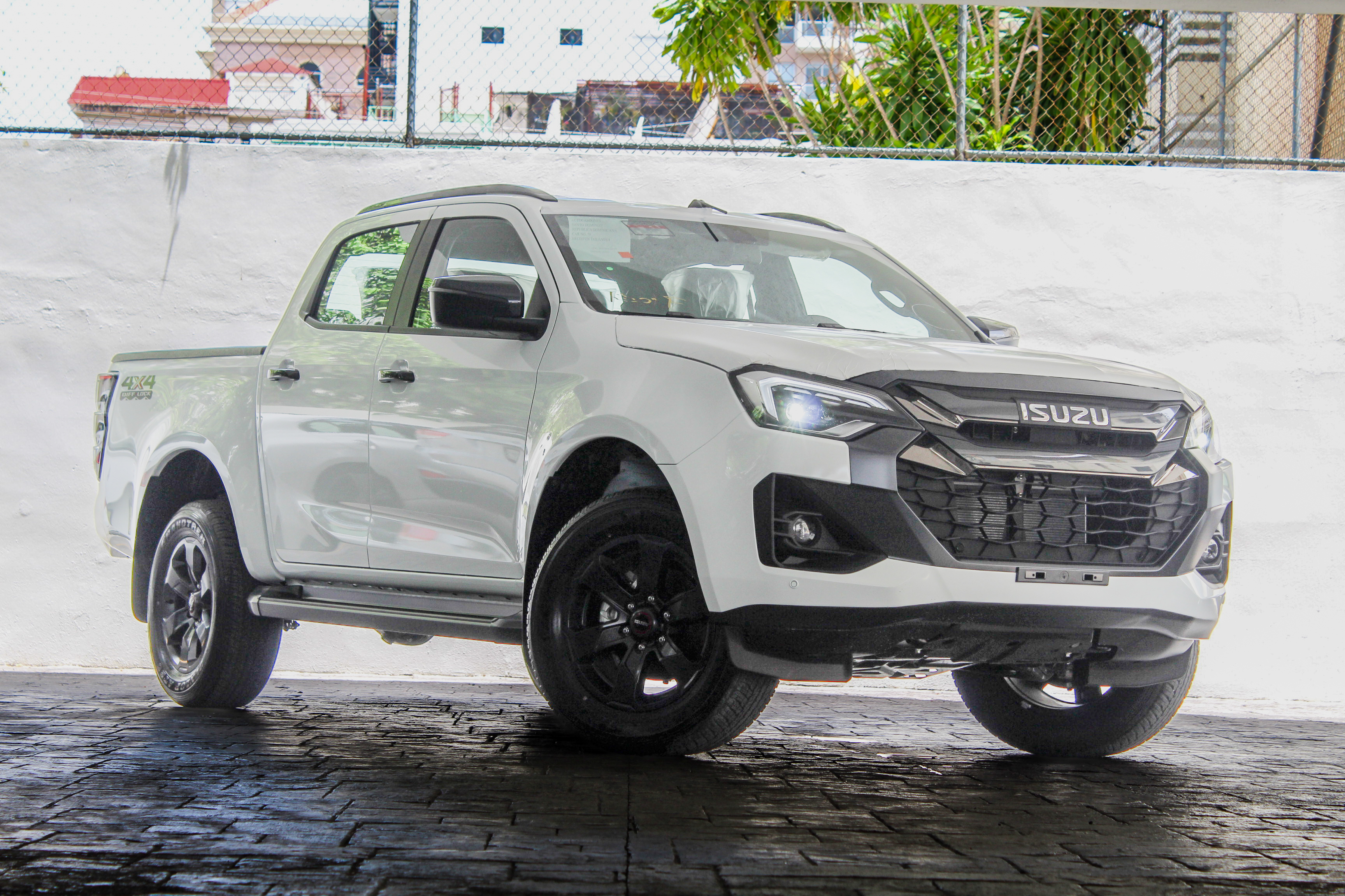 jeepetas y camionetas - Isuzu Dmax Full 2026 Blanco 6