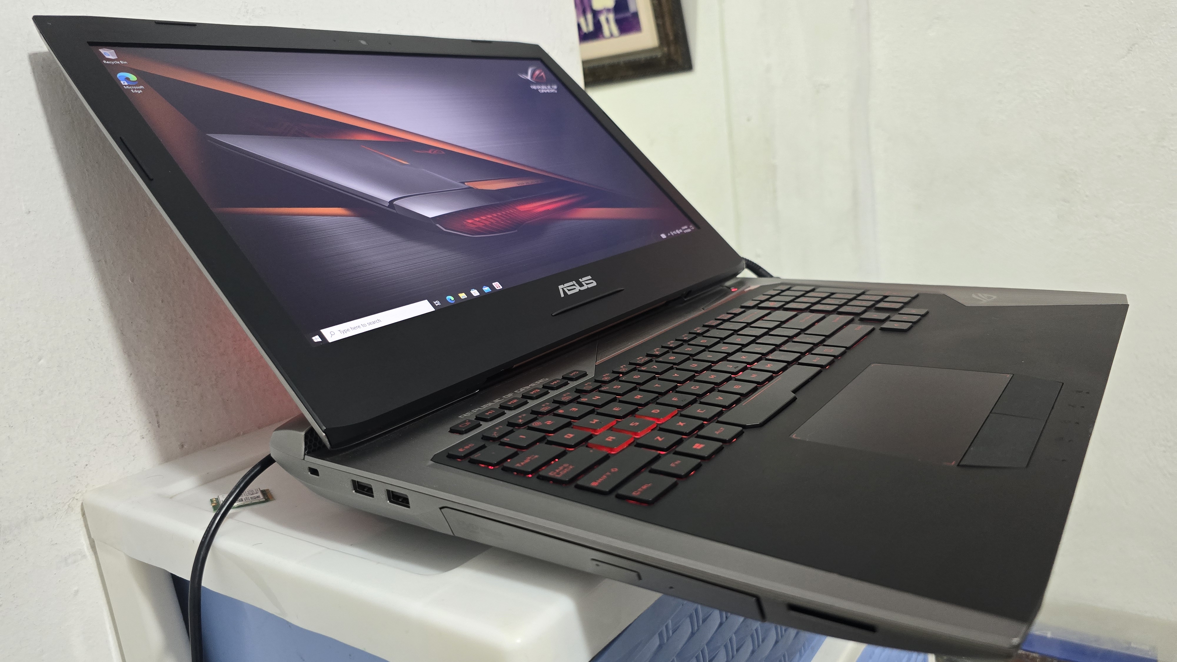 computadoras y laptops - Asus Gamer ROG Core i7 2.70ghz Ram 32gb ddr4 Disco 256gb Y 1000gb Gtx 1070 8gb 1