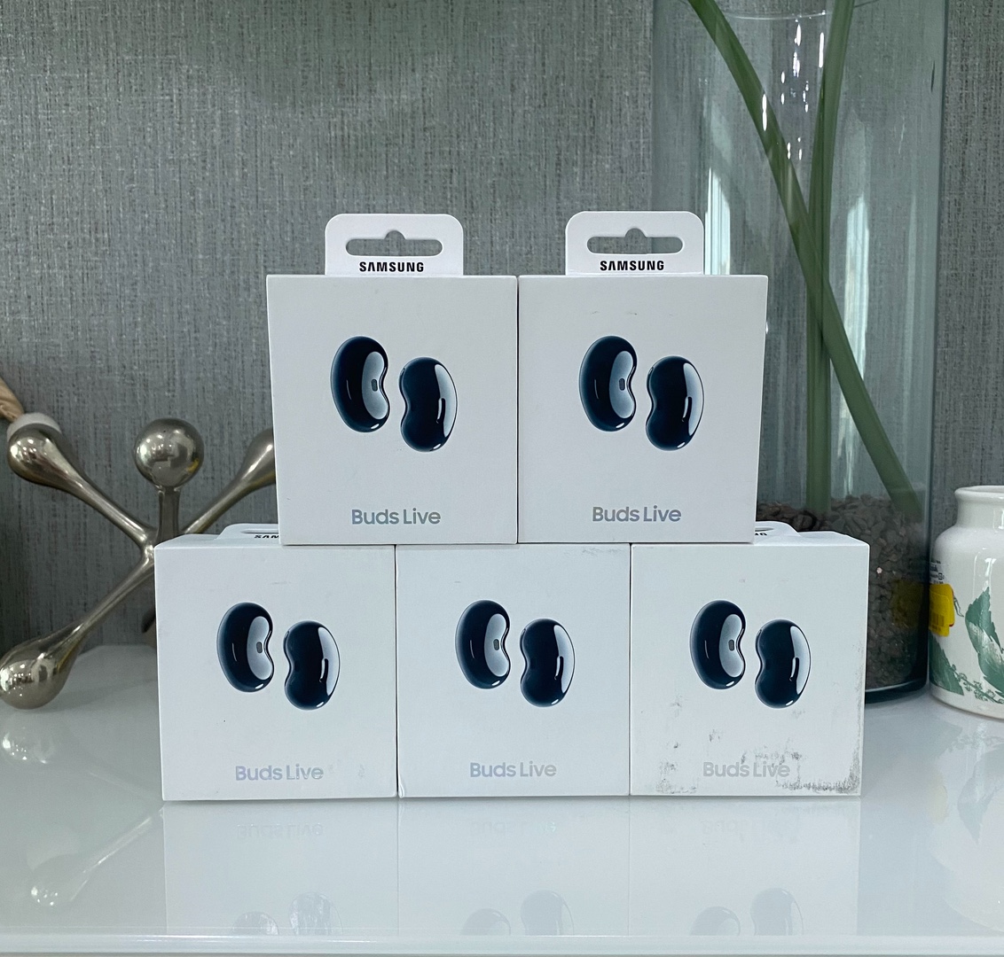 otros electronicos - Samsung Buds Live Nuevos Sellados 