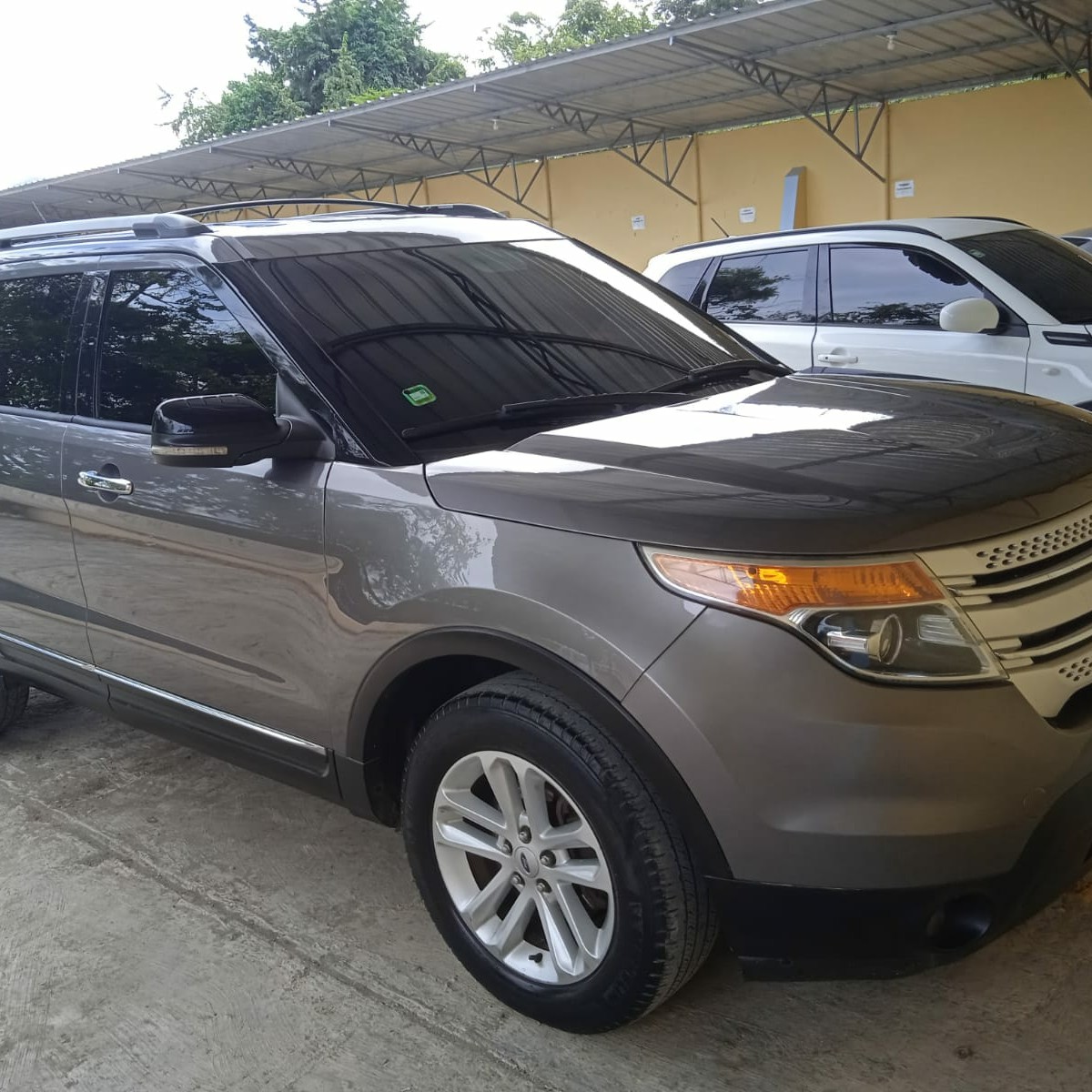 jeepetas y camionetas - Ford Explorer xlt 2015