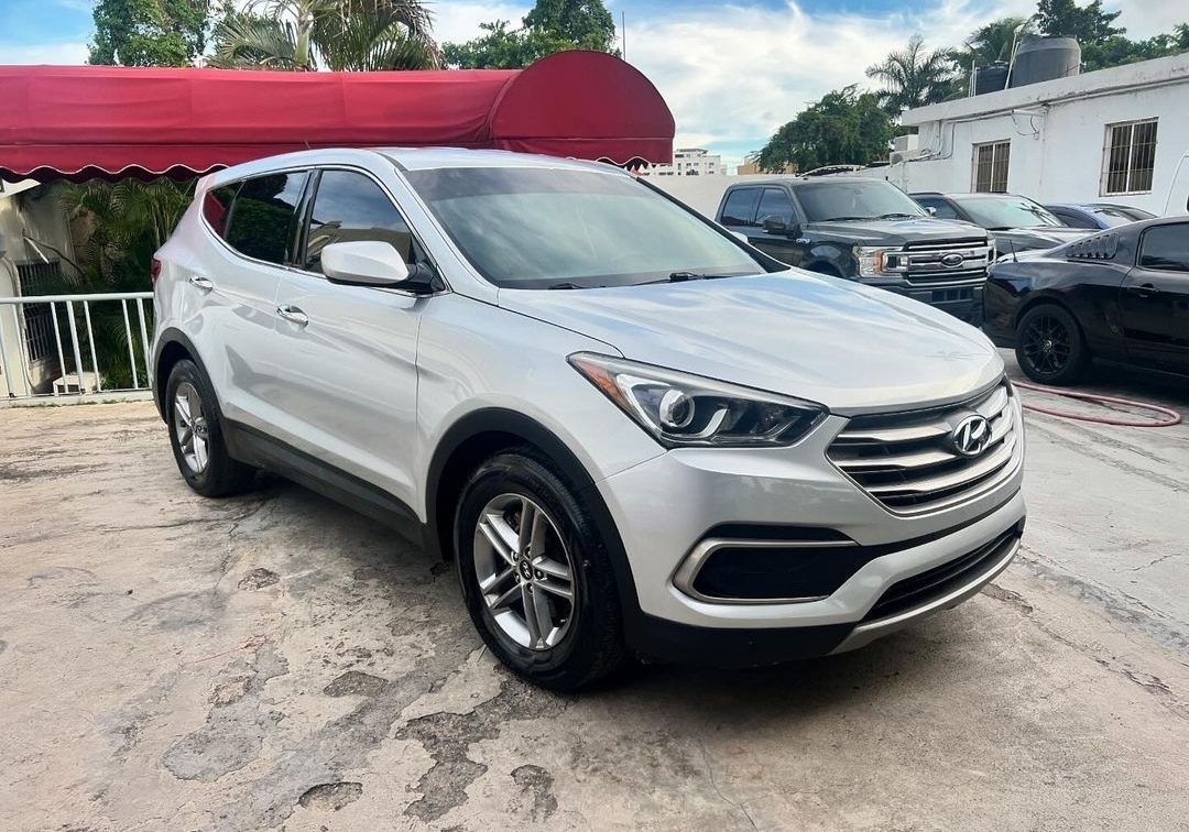 jeepetas y camionetas - 2018 Hyundai Santa Fe Sport  5